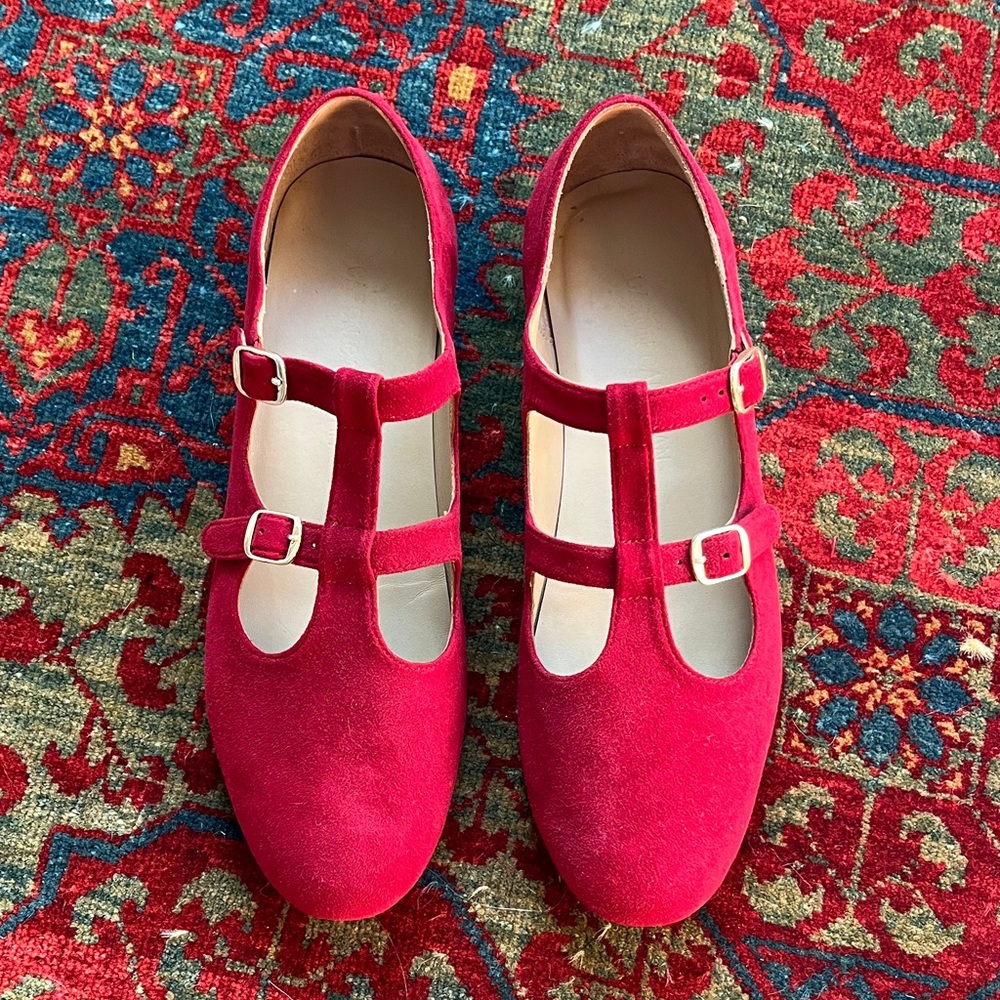 Caron Callahan Alfie flat Cherry 39